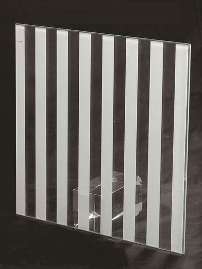 Закаленное стекло с керамическим покрытием